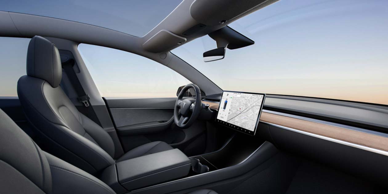 Immagine Laterale TESLA MODEL Y 50 kWh RWD